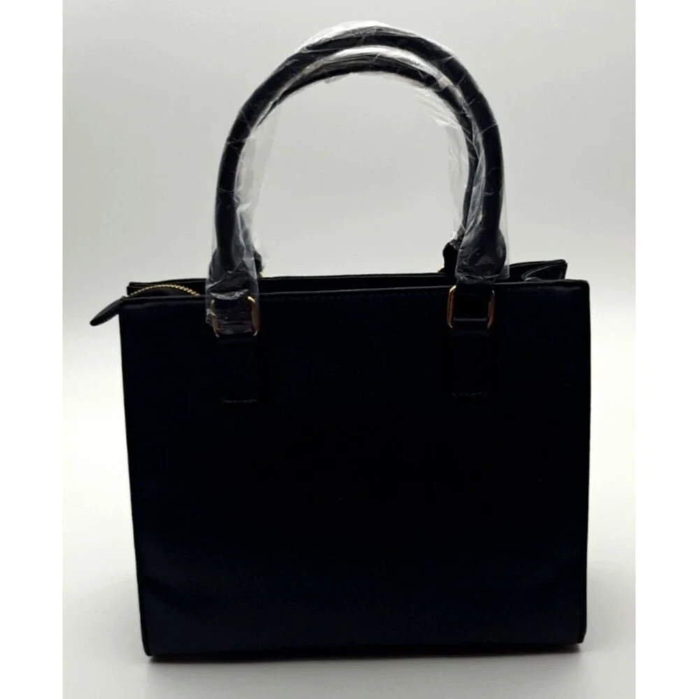 NWT Ellen Tracy Black Quilted Studden Collection Purse Handbag RV$178